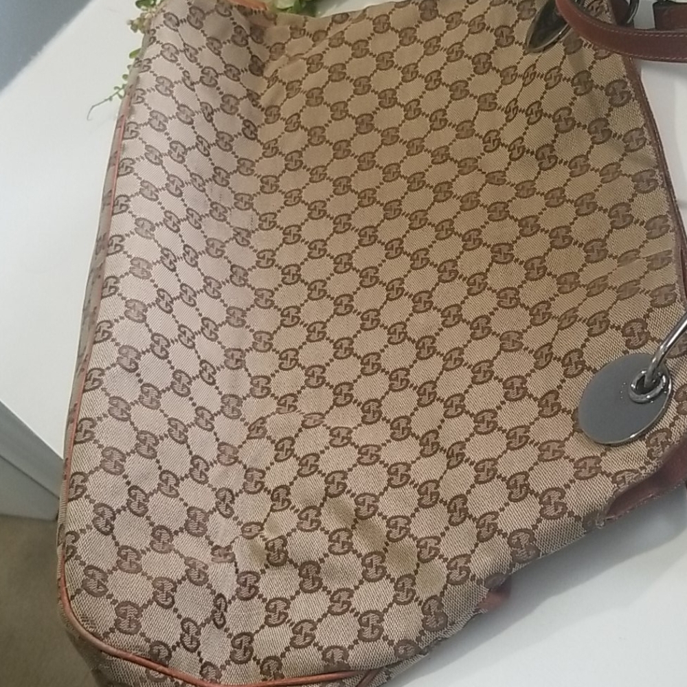 ๐ Gorgeous & authentic Gucci Eclipse bag ๐ - Picture 10 of 12